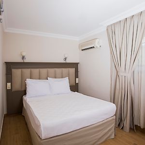 Economy Suite